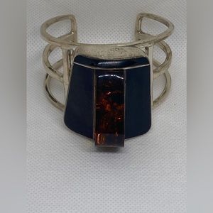 Breathtaking Amber Black Onyx Cuff